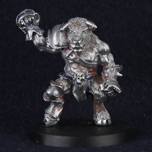 Blood bowl minotaur - bowl, guy