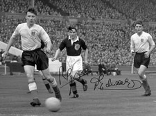 Roger Byrne and Duncan Edwards Busby Babes Manchester Utd Signed 8" x 6" Photo