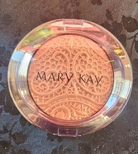 Mary Kay L.E. Sheer Dimensions