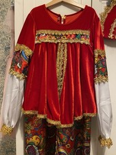 Stunning Girls Dress up