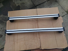 AUDI Q3 ROOFBARS 8U0 071 151