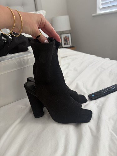 Boohoo black suede peep toe - suede,