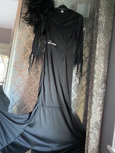 Morticia addams costume - morticia, size