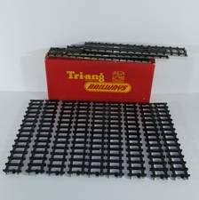 Triang OO Gauge Train Bundle
