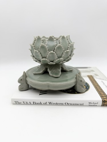 Korean celadon pottery lotus - celadon,