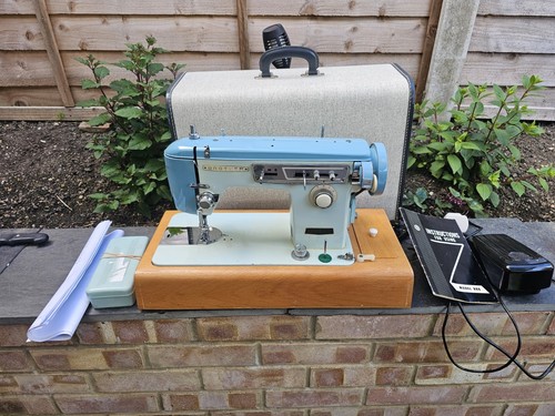 Vintage brother sewing machine - brother,