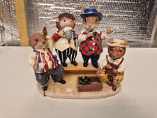 2002 Tales of Honeysuckle Hill Regency Arts The Stag Night R38439 Figurine