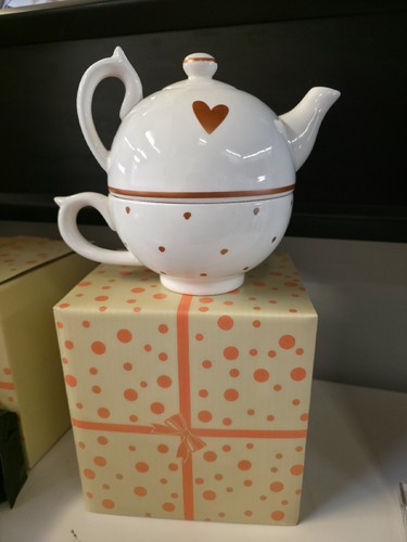 Avon heart pattern - heart, pot