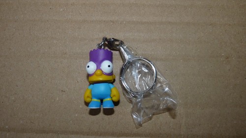 Kidrobot the simpsons keyring - kidrobot,