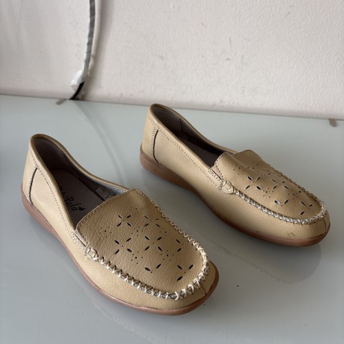 Pili pala beige leather - pili,