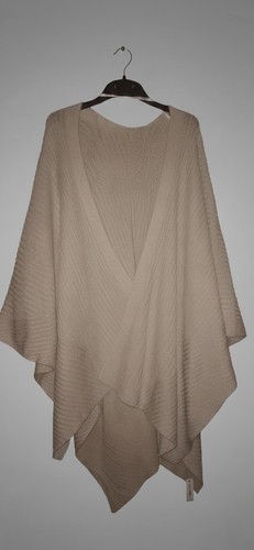 Cosy knitted poncho one - cosy,