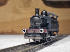 Hornby 0-4-0T Holden  Tank