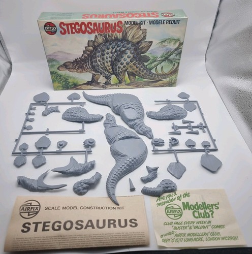 Vintage airfix stegosaurus - airfix,