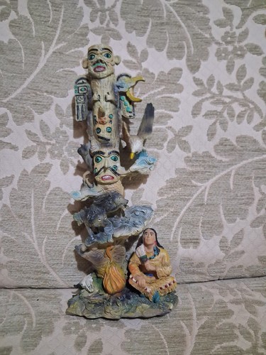 Indian totem pole - totem,