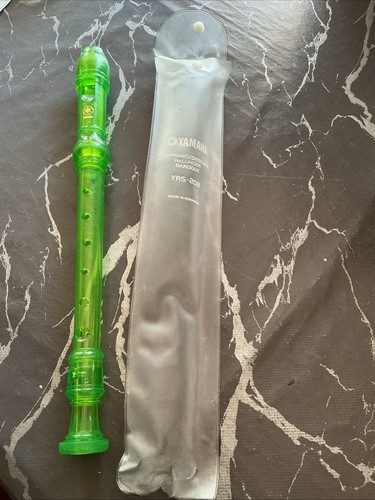 Yamaha recorder plastic - plastic, green
