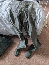 waders size 9. worn once mens