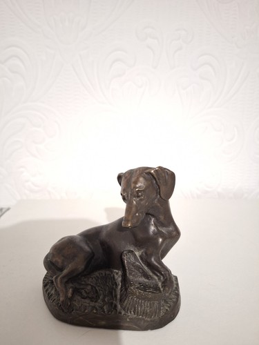 Bronze dog sculpture - dog,
