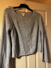 H&M Wide Arm Blue Jumper Crop