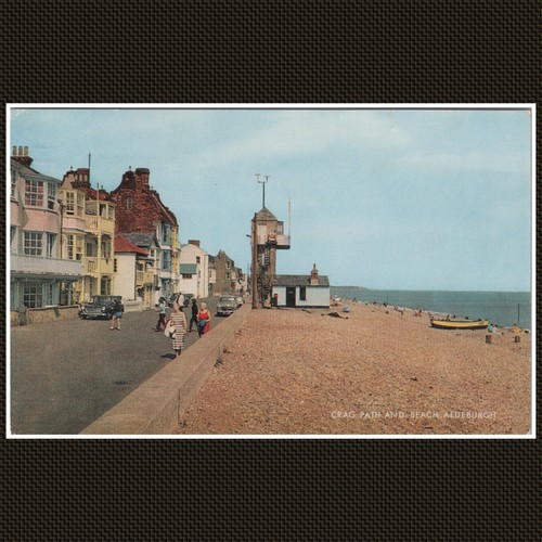 Crag path and beach aldeburgh - crag,