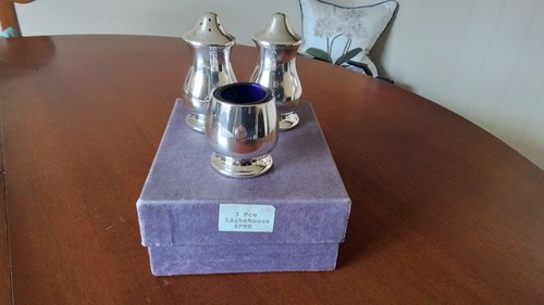 Condiment set with salt - set,