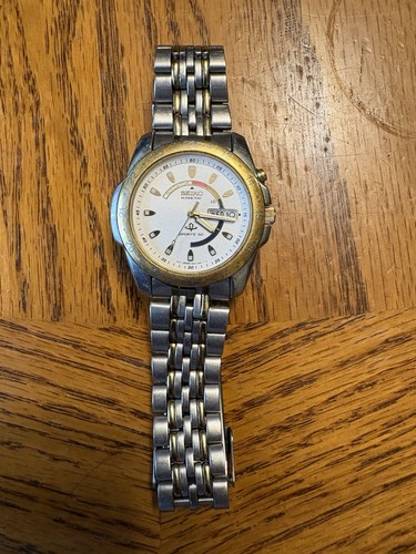 Seiko kinetic sports - 50, 5m43