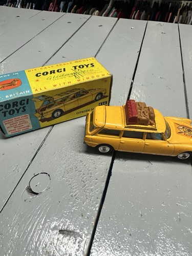 Corgi toys 436 citroen - corgi, safari