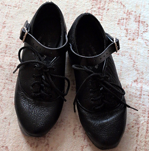Rutherford black irish dance - black,