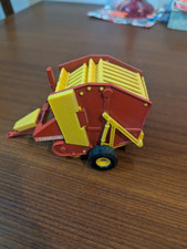 Vintage Britains Die Cast Farm