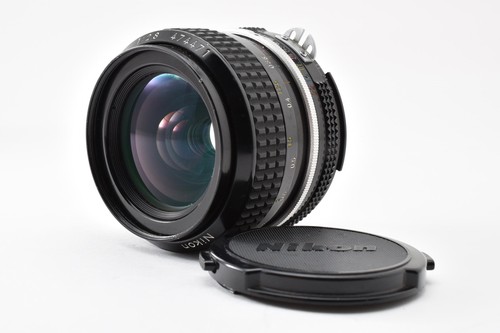 Near mint nikon - [near,