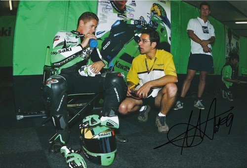 Chris walker kawasaki hand - chris,