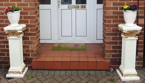 Beautiful large pedestal - 2, x