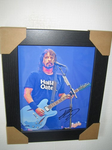Dave grohl signed - grohl,