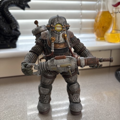 Bioshock big daddy rosie - big,