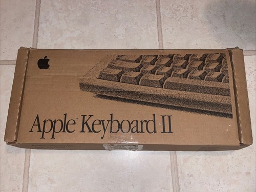 Vintage 1991 apple keyboard - 1991, ii