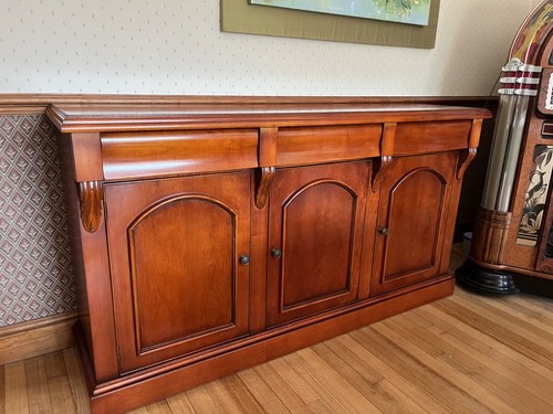 Beautifully crafted waring - beautifully, and