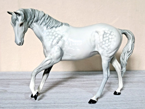 Beswick spirit youth - of,
