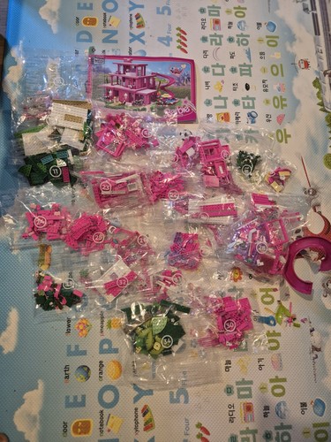 Barbie dreamhouse lego - barbie,