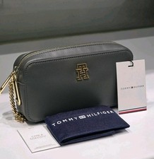 Tommy Hilfiger Grey TH Logo