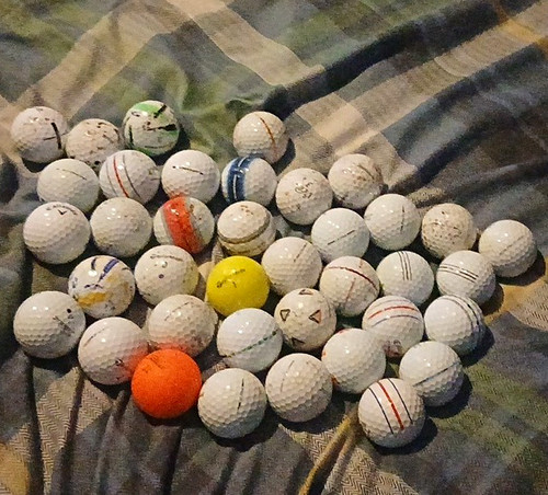 Recycled golf balls mixed lot - recycled,