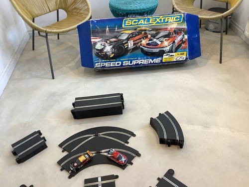 Scalextric speed supreme aston - speed,