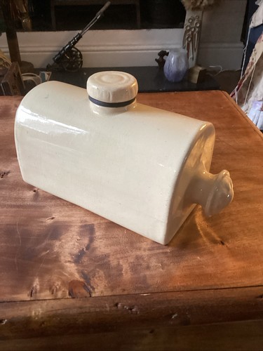 Stoneware ceramic bed - bed, warmer