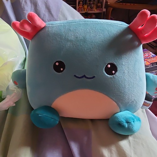 Squishimi axolotl plush