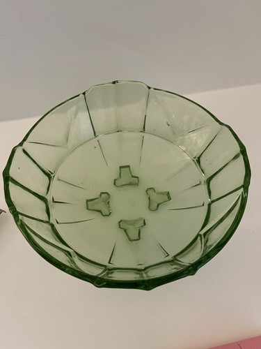 Green uranium style czech art - style,