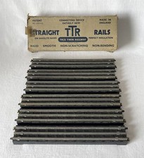 6 Vintage Bakelite Plastic TTR