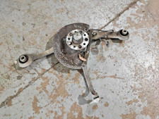 2003 MERCEDES W211 E55 AMG KOMPRESSOR OSF RIGHT FRONT SUSPENSION WHEEL HUB