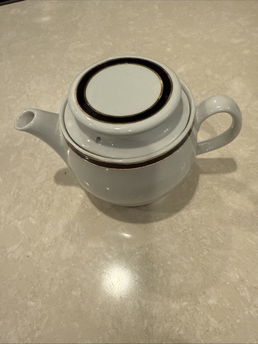 Royal doulton tea pot - tea, steelite