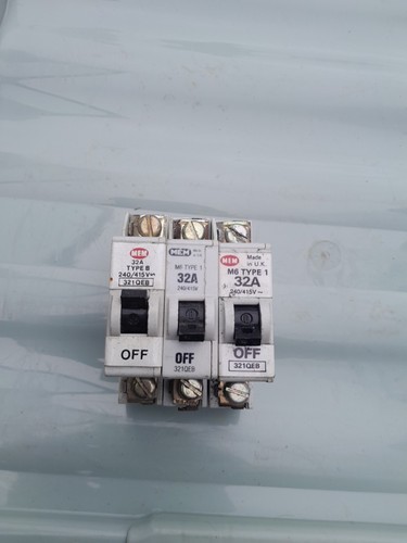 Mem amp type m6 mcb - 32,