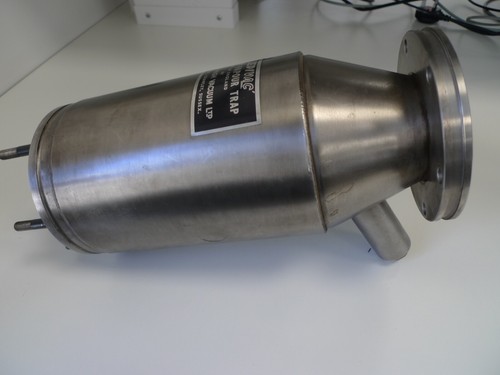 Vacuum vapour trap - vapour, edwards