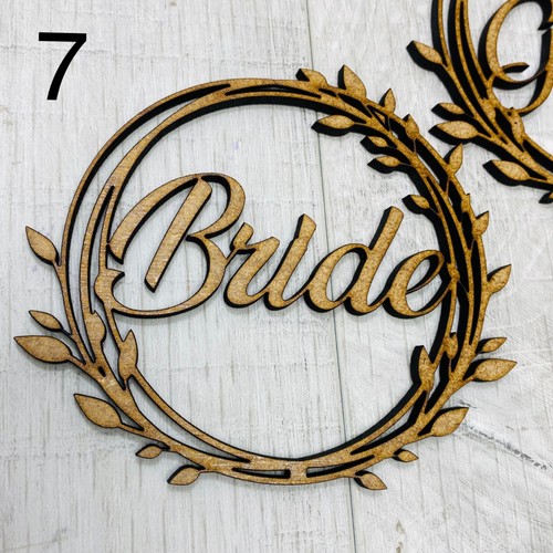 Wooden round place names - round,