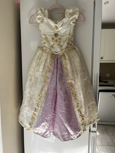 Disney store rapunzel - disney,
